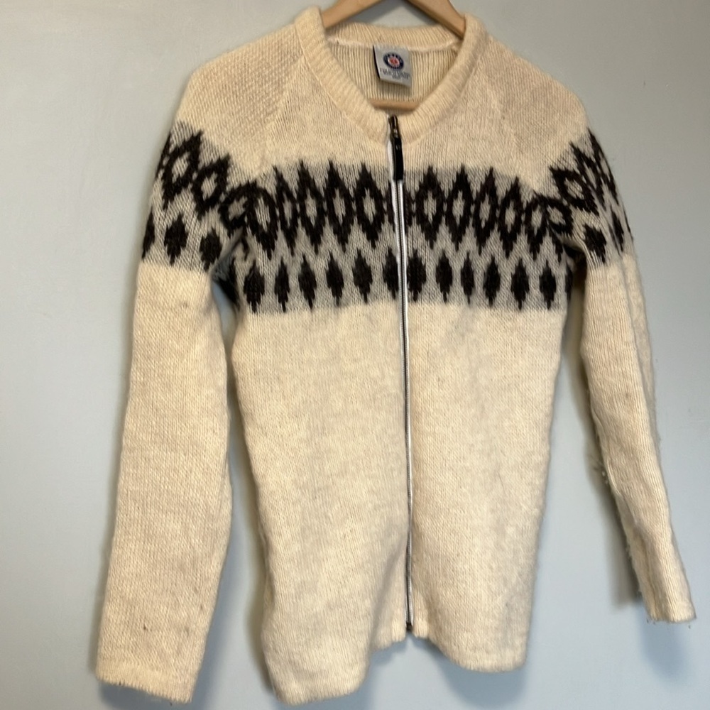 Icewear Iceland pure icelandic wool Cream and Black fair isle Zip Up cardigan - Picture 2 of 5